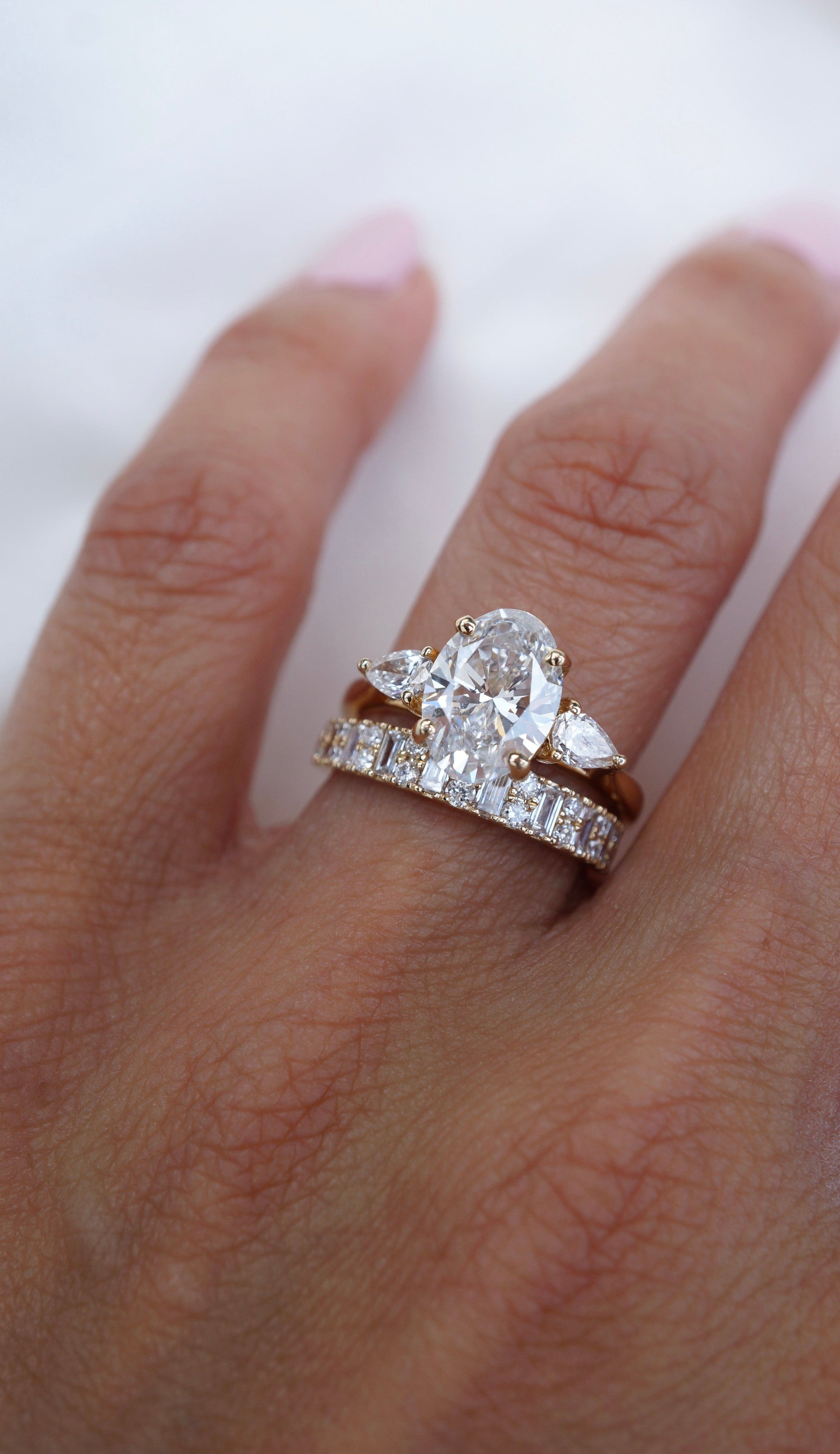 0.35 TCW Round Diamond Curved Pave DEF/VVS Lab Grown Wedding Band