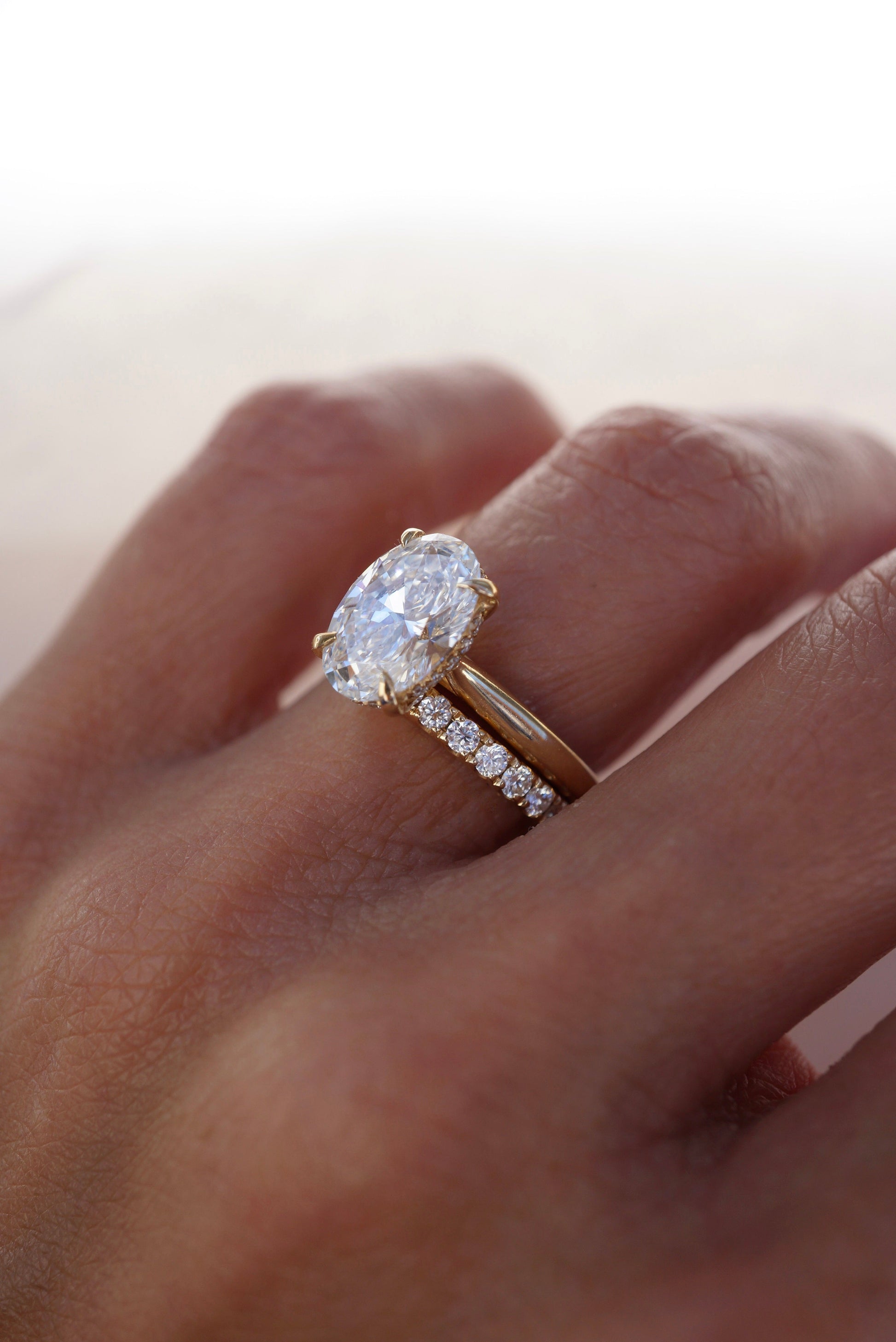 0.35 TCW Round Diamond Curved Pave DEF/VVS Lab Grown Wedding Band