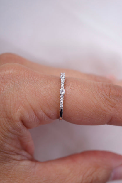 0.35 TCW Round Diamond Curved Pave DEF/VVS Lab Grown Wedding Band