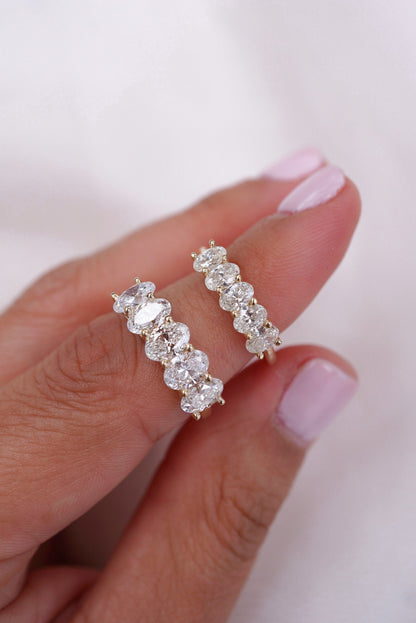 0.35 TCW Round Diamond Curved Pave DEF/VVS Lab Grown Wedding Band