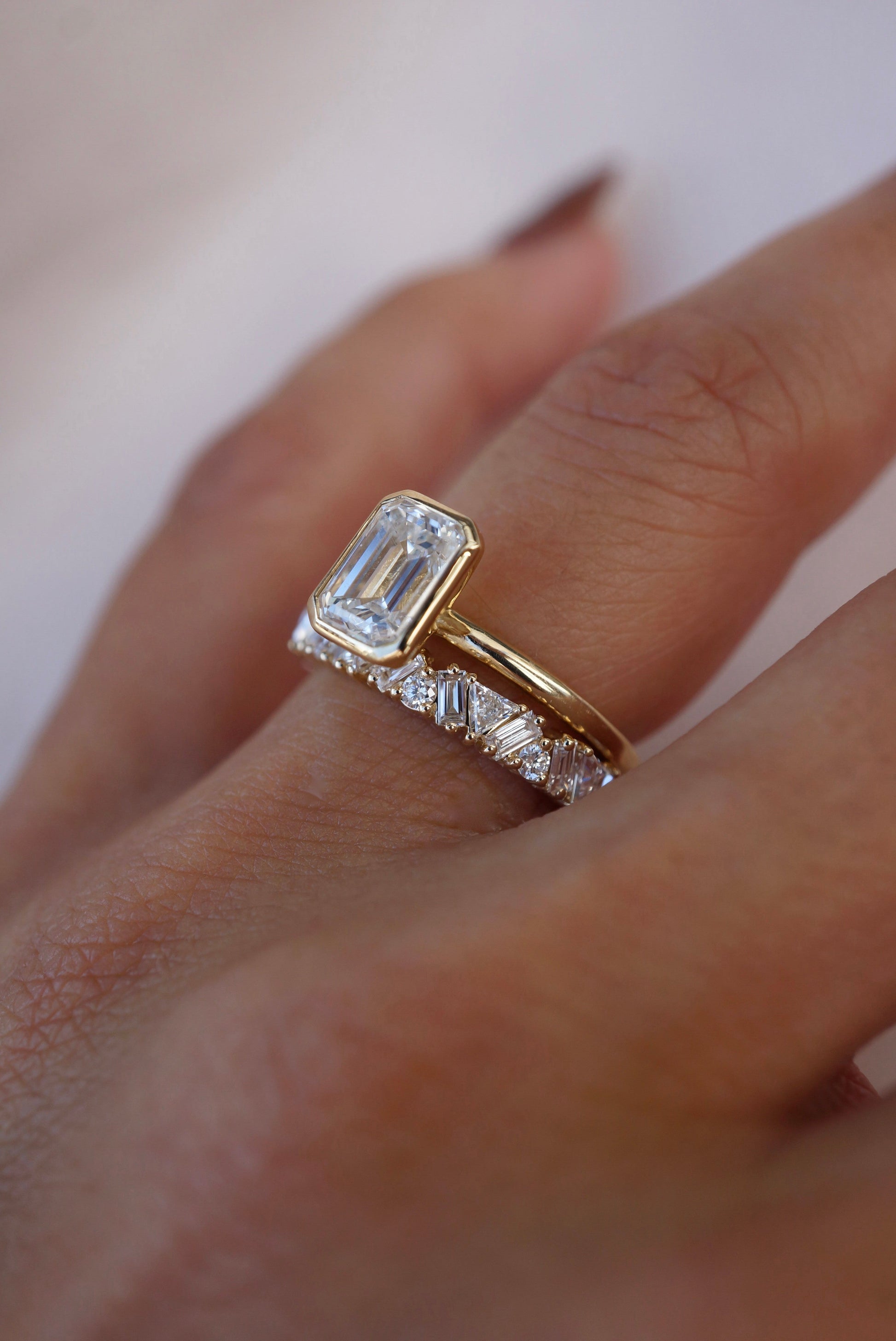 0.35 TCW Round Diamond Curved Pave DEF/VVS Lab Grown Wedding Band