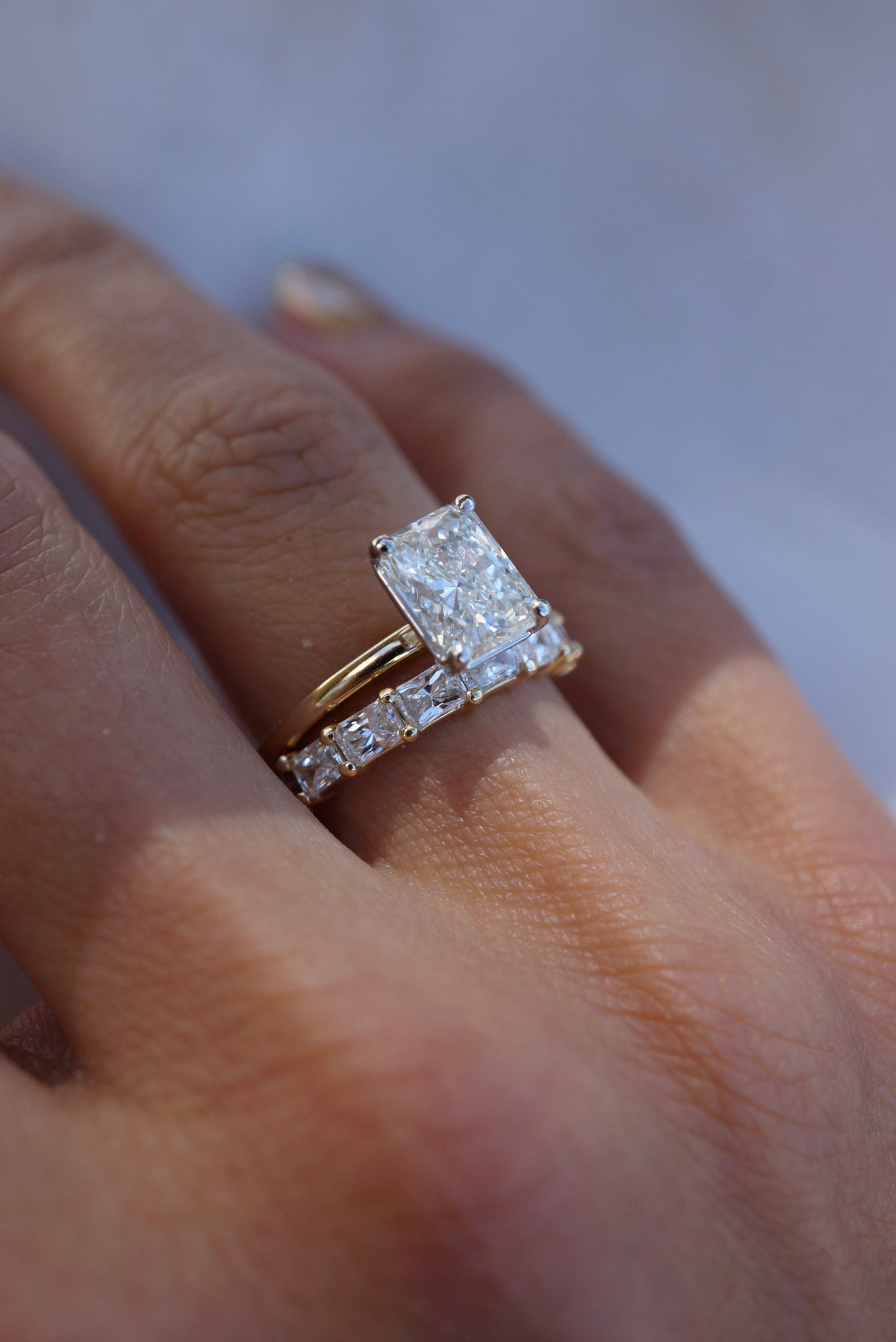 0.35 TCW Round Diamond Curved Pave DEF/VVS Lab Grown Wedding Band