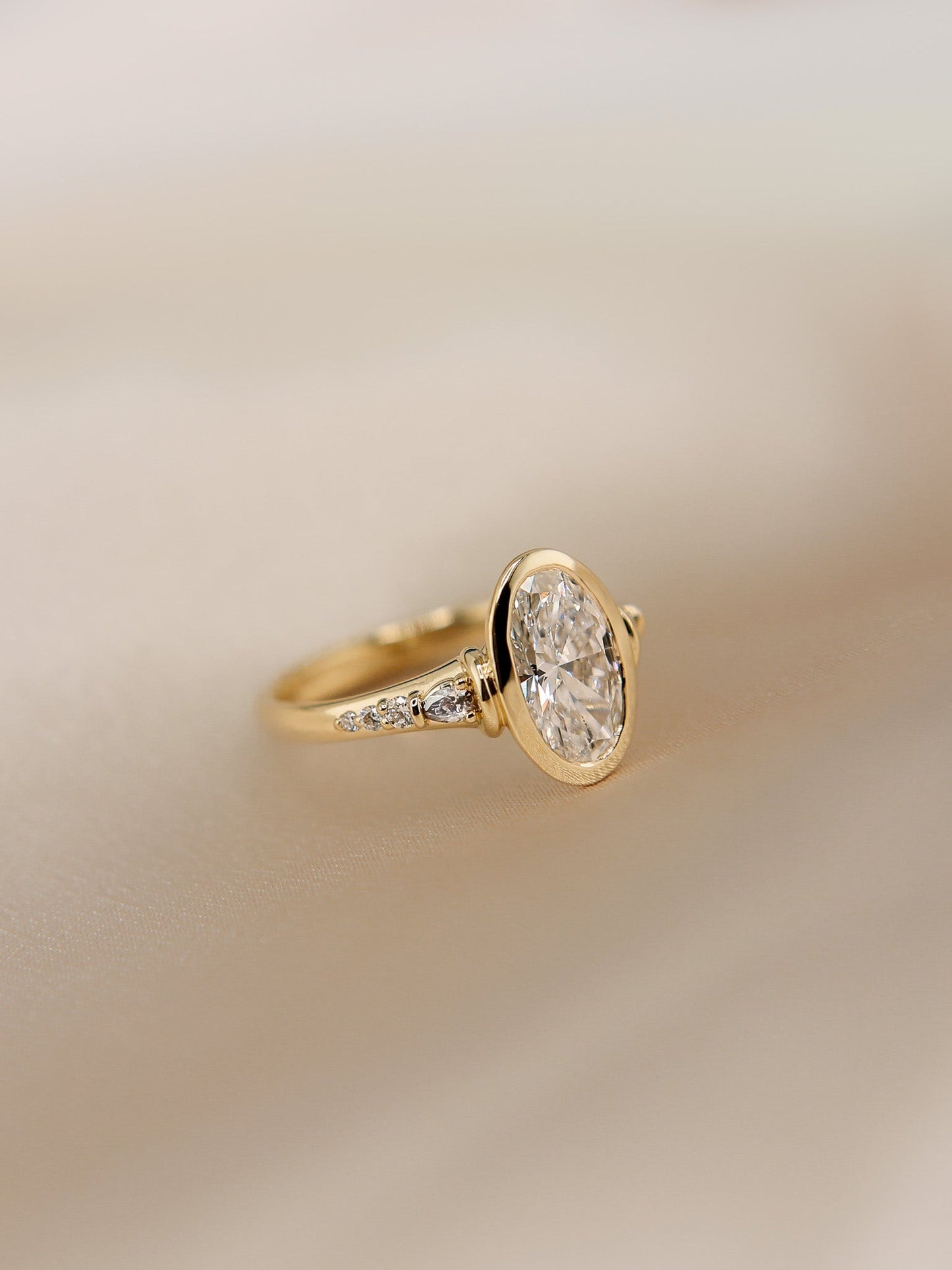 Round Swirl Semi Pave Engagement Ring – 1 CT Moissanite Diamond