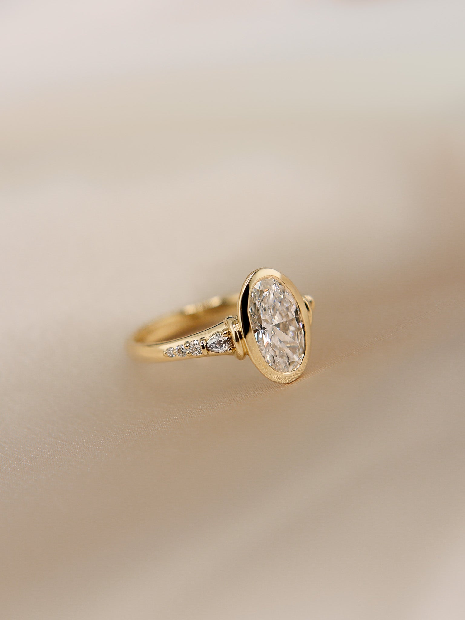 Round Swirl Semi Pave Engagement Ring – 1 CT Moissanite Diamond