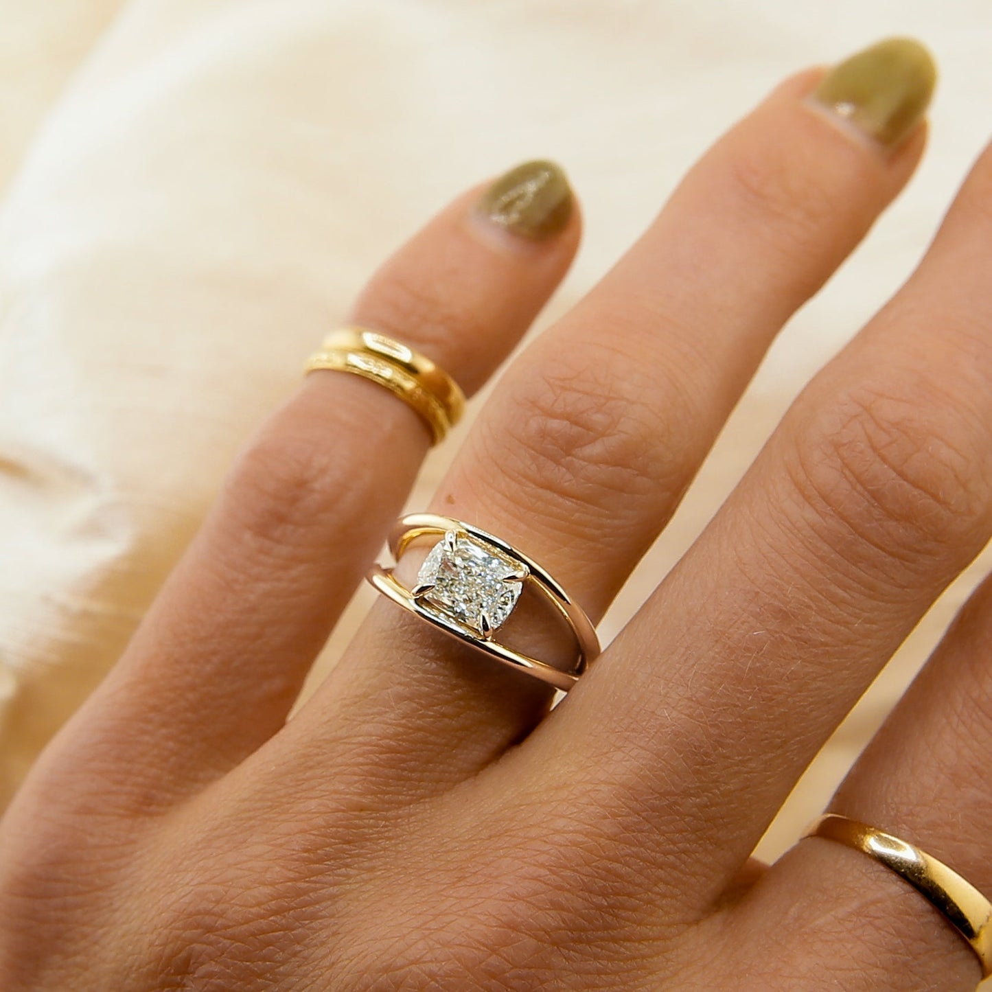 Round Swirl Semi Pave Engagement Ring – 1 CT Moissanite Diamond