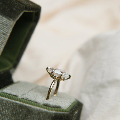 Round Swirl Semi Pave Engagement Ring – 1 CT Moissanite Diamond