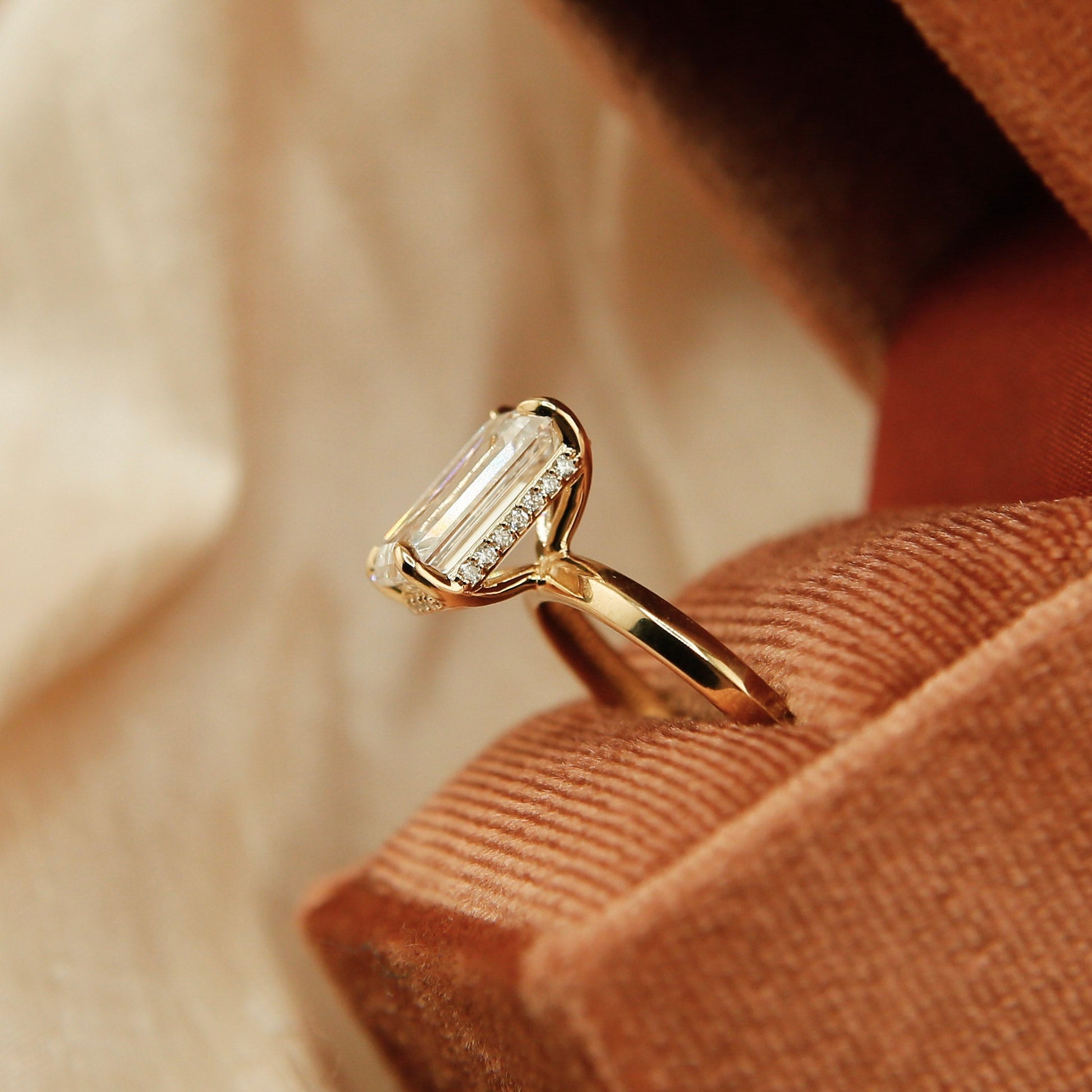 Round Swirl Semi Pave Engagement Ring – 1 CT Moissanite Diamond
