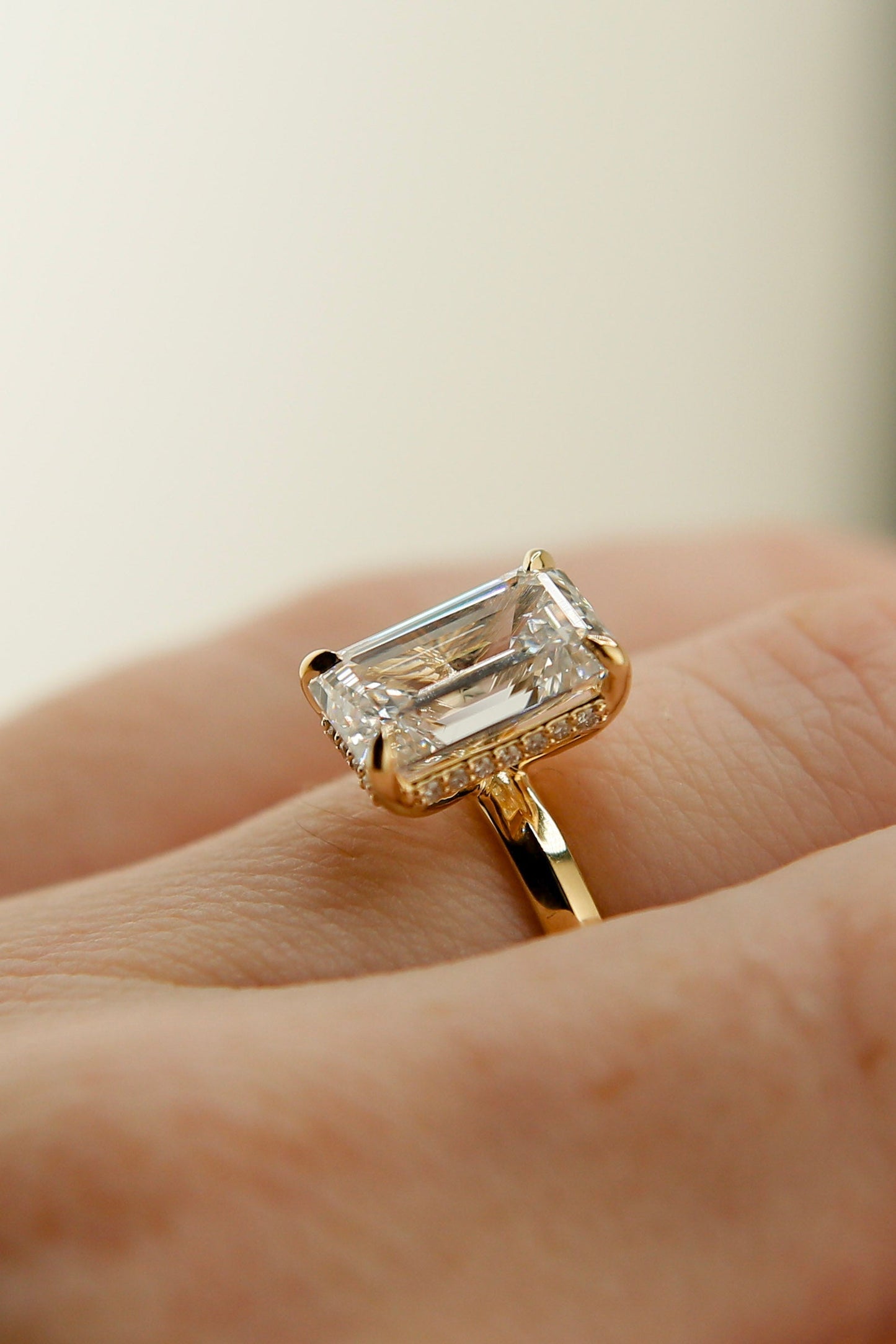 Round Swirl Semi Pave Engagement Ring – 1 CT Moissanite Diamond