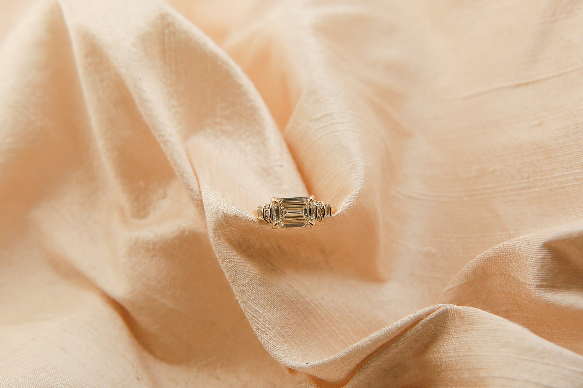 Round Swirl Semi Pave Engagement Ring – 1 CT Moissanite Diamond