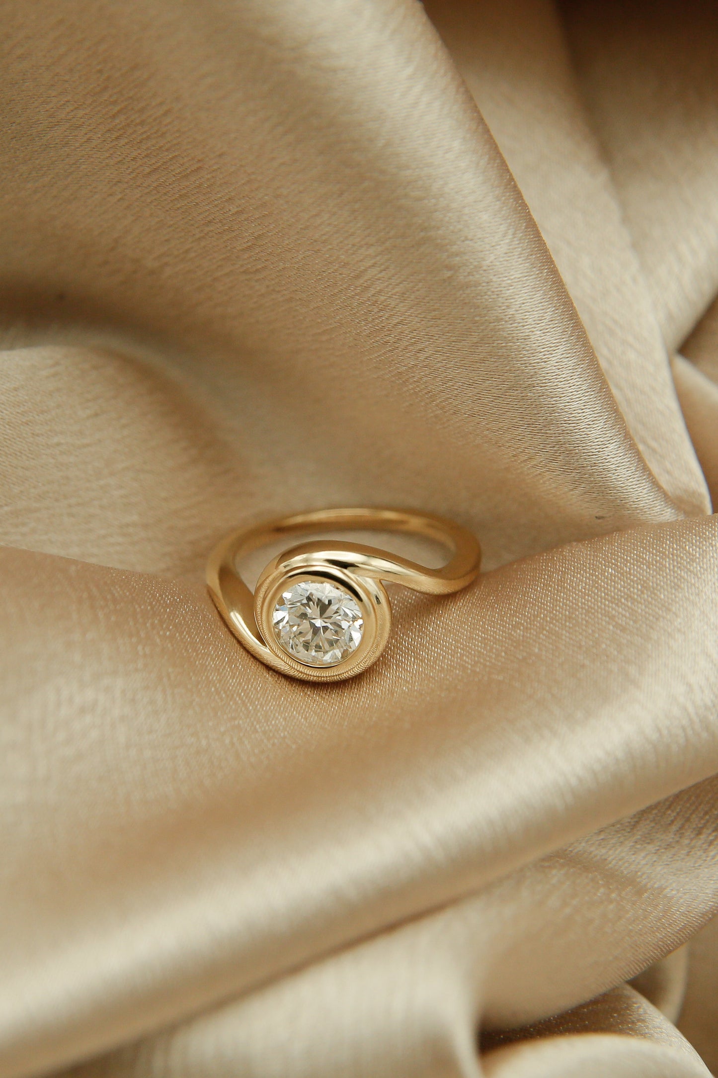 Round Swirl Semi Pave Engagement Ring – 1 CT Moissanite Diamond