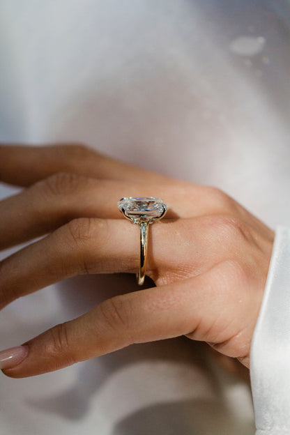 Moval Swirl Semi Pave Engagement Ring – 2.5 CT Lab Grown Diamond