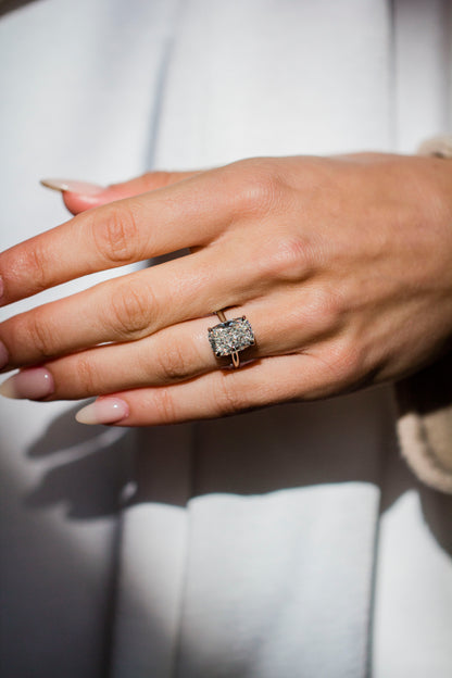 Moval Swirl Semi Pave Engagement Ring – 2.5 CT Lab Grown Diamond