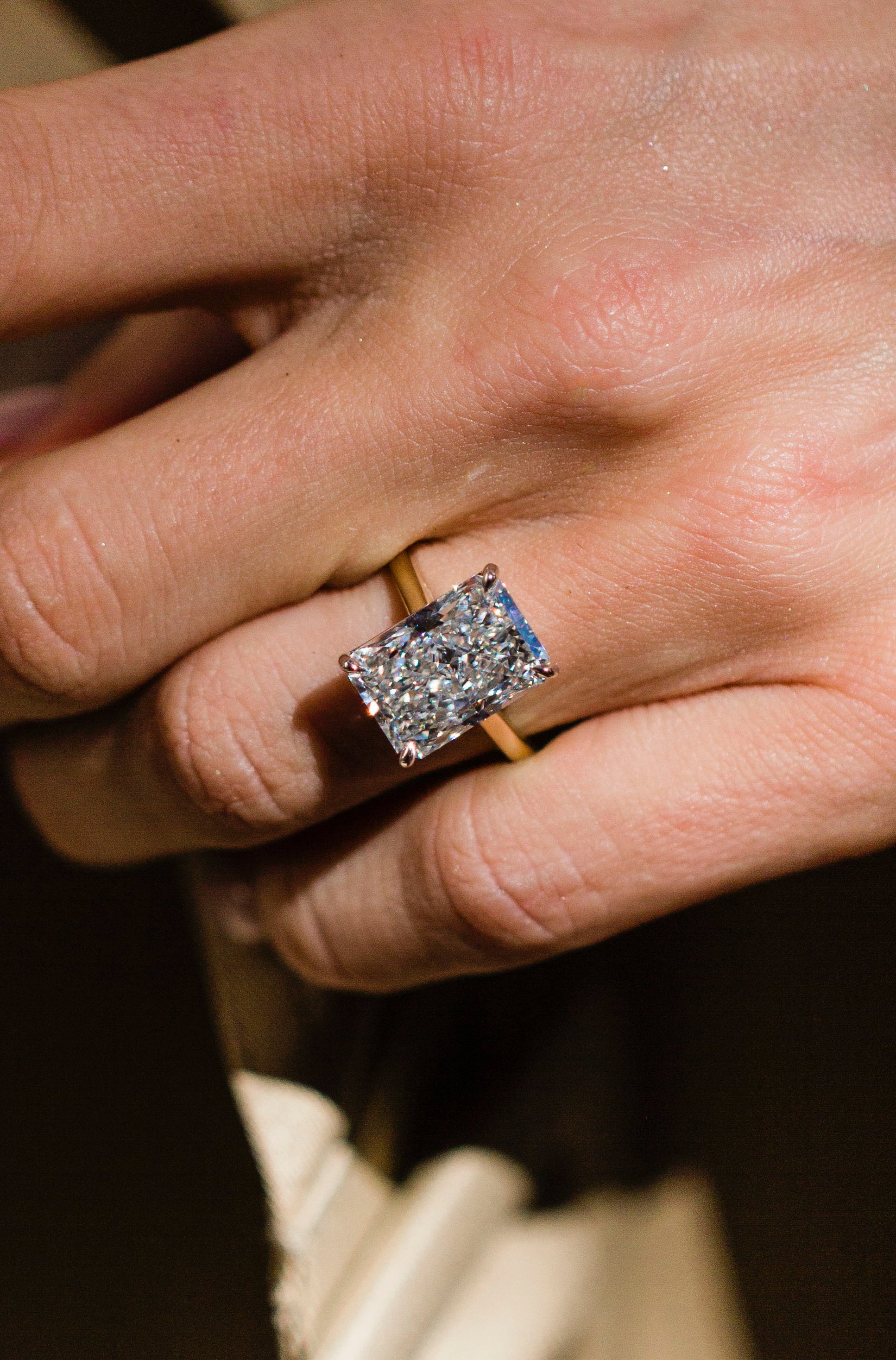 Moval Swirl Semi Pave Engagement Ring – 2.5 CT Lab Grown Diamond