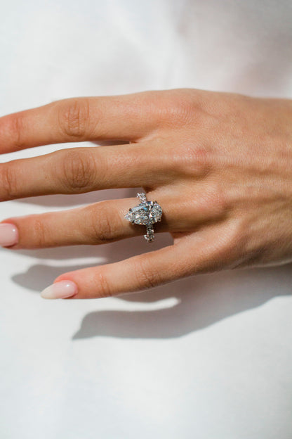 Moval Swirl Semi Pave Engagement Ring – 2.5 CT Lab Grown Diamond