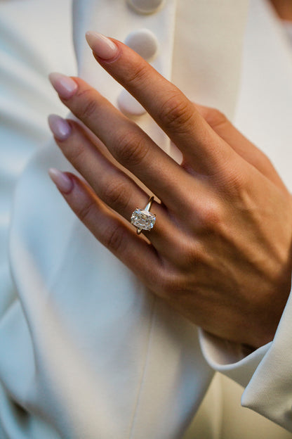Moval Swirl Semi Pave Engagement Ring – 2.5 CT Lab Grown Diamond