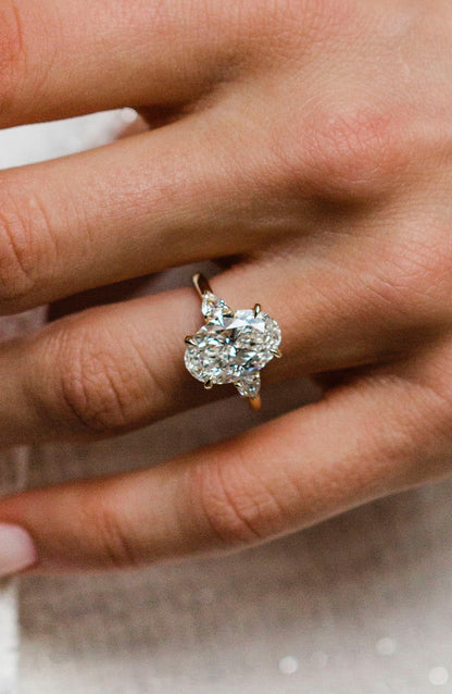 Moval Swirl Semi Pave Engagement Ring – 2.5 CT Lab Grown Diamond