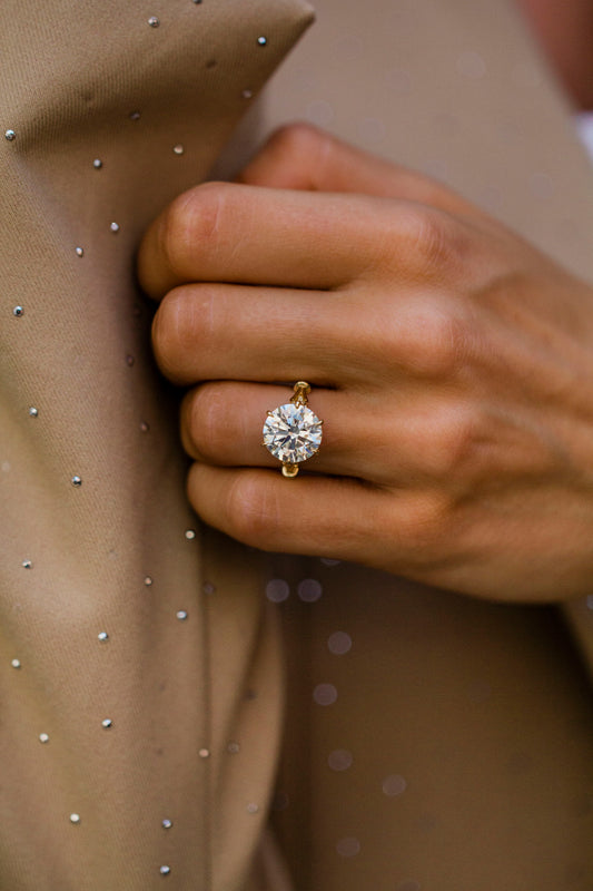 Moval Swirl Semi Pave Engagement Ring – 2.5 CT Lab Grown Diamond