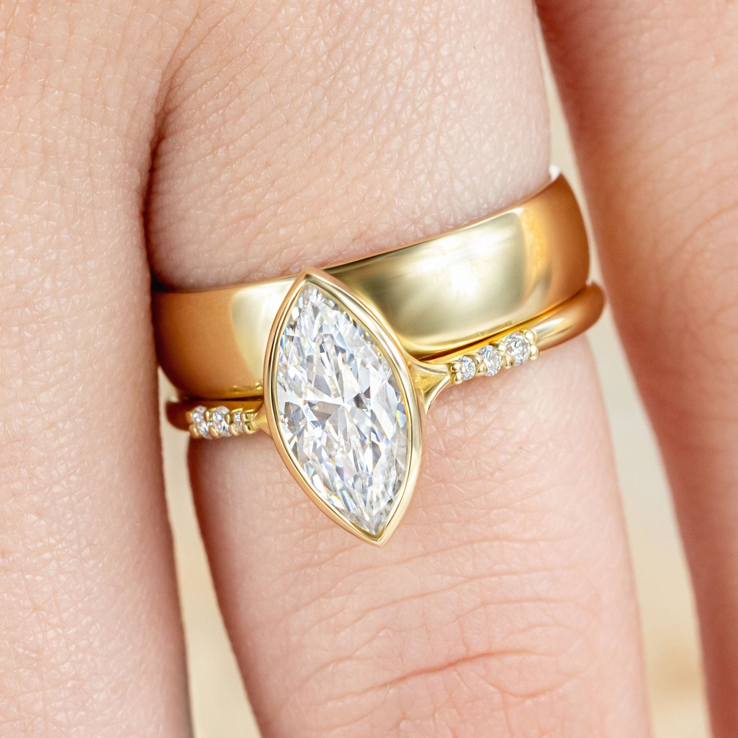 2 CT Round Three Stones Lab Grown Diamond Engagement Ring