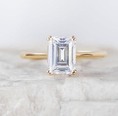 2 CT Round Three Stones Lab Grown Diamond Engagement Ring