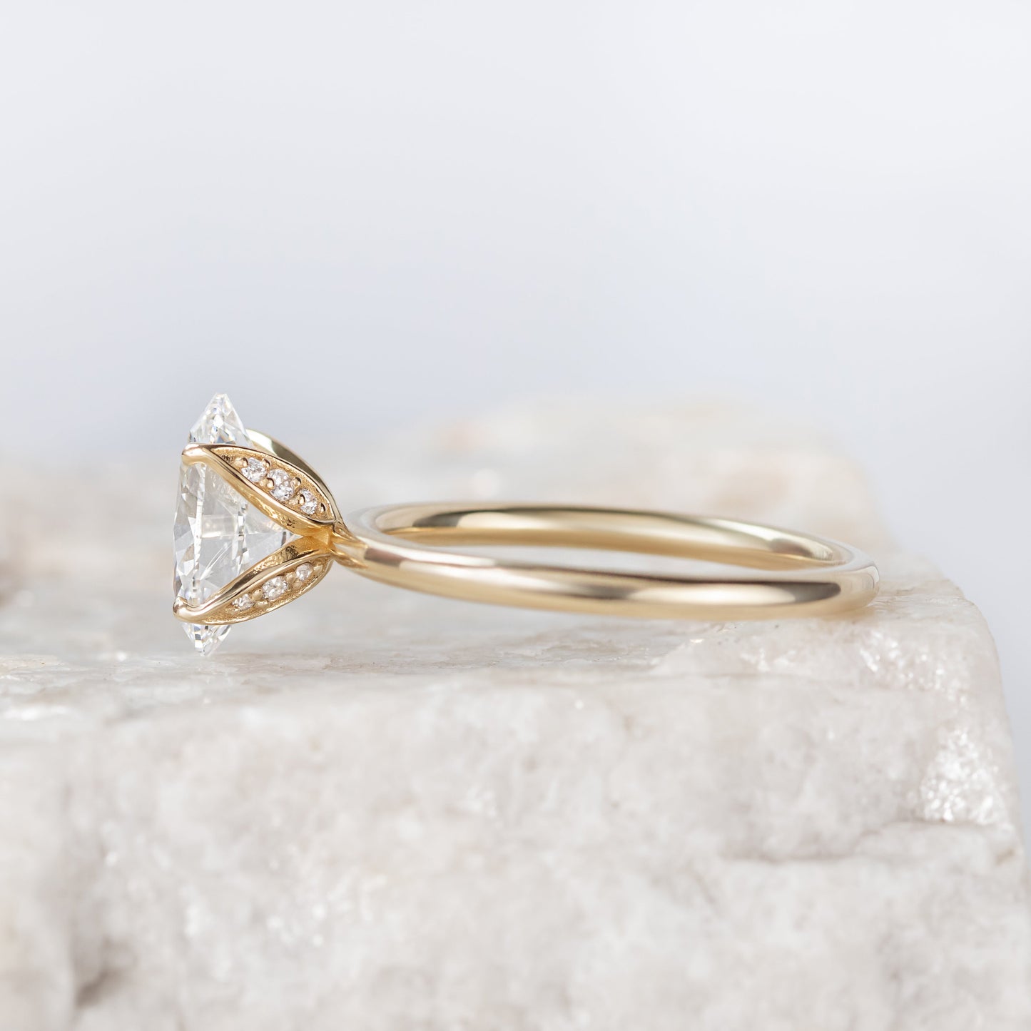 2 CT Round Three Stones Lab Grown Diamond Engagement Ring