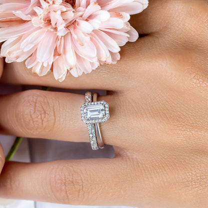 2 CT Round Three Stones Lab Grown Diamond Engagement Ring
