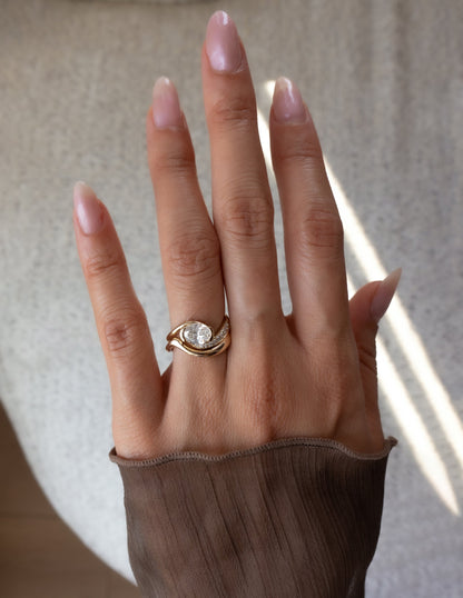 1 CT Oval Cut Solitaire Lab Grown Diamond Ring With Wrap Classic Plain Band
