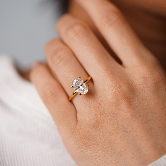 Oval Solitaire Engagement Ring – 2 CT Lab Grown Diamond