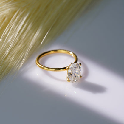 Oval Solitaire Engagement Ring – 2 CT Lab Grown Diamond