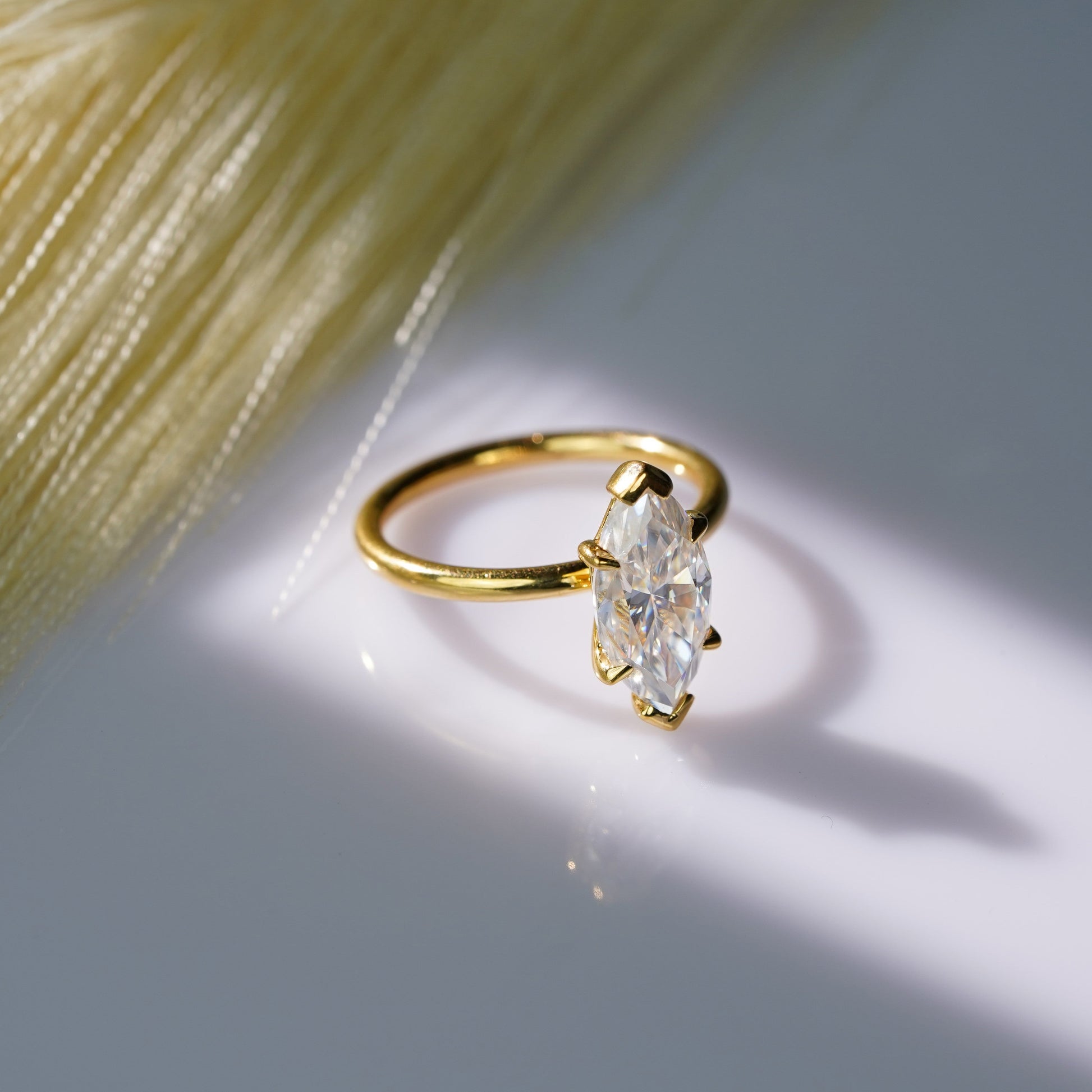 Oval Solitaire Engagement Ring – 2 CT Lab Grown Diamond