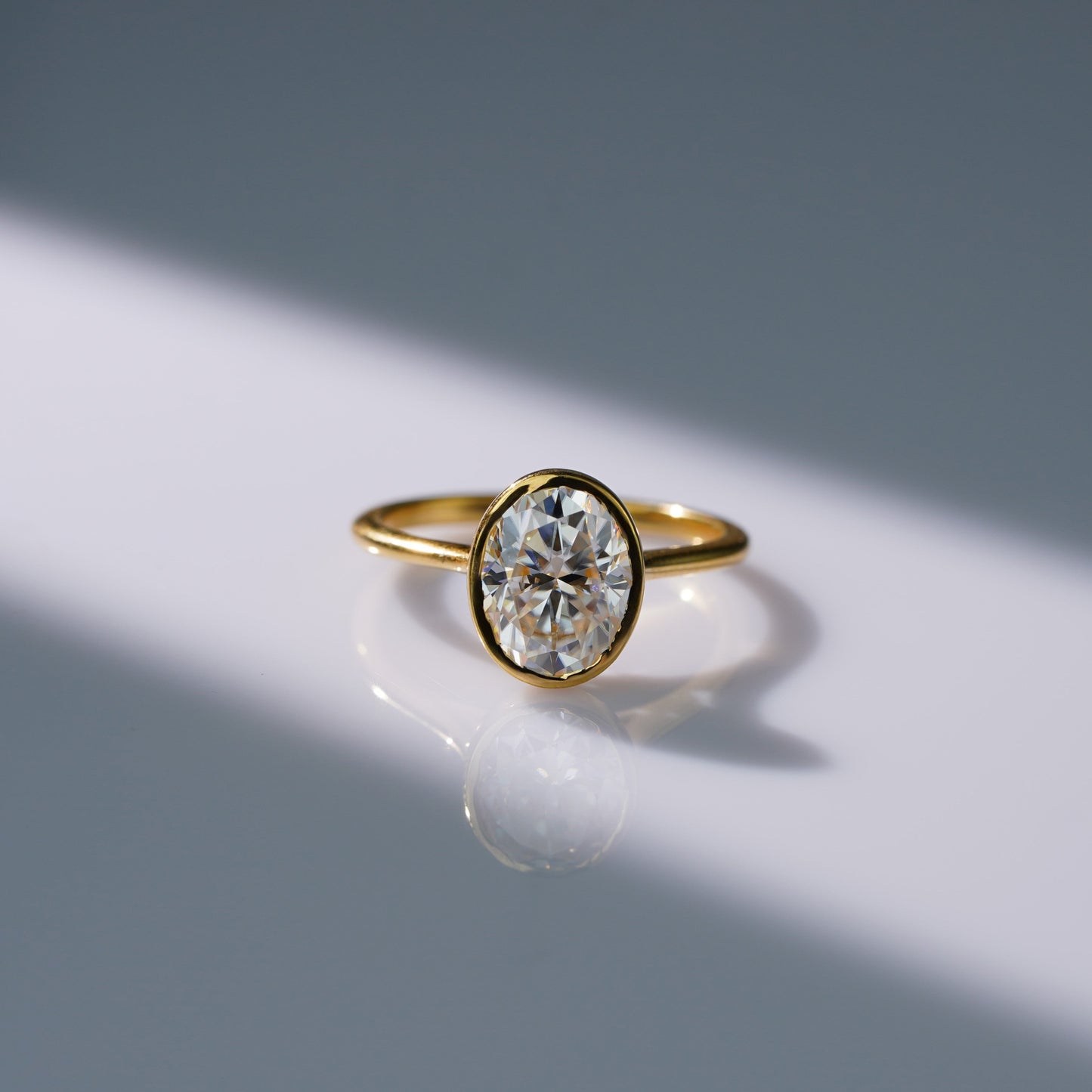 Oval Solitaire Engagement Ring – 2 CT Lab Grown Diamond