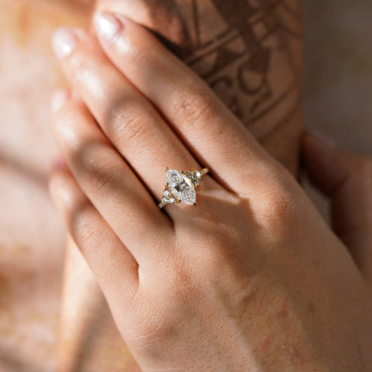 Oval Solitaire Engagement Ring – 2 CT Lab Grown Diamond