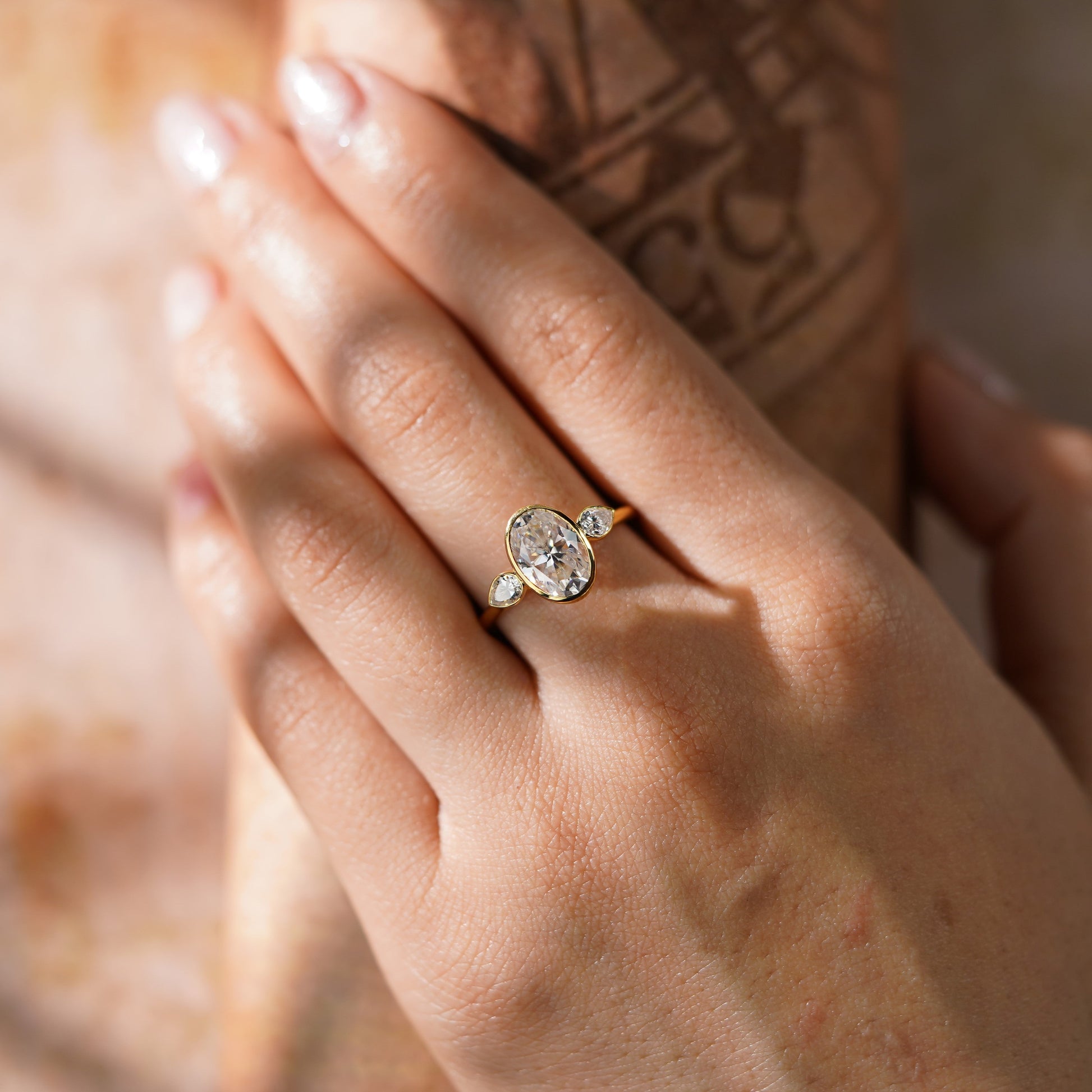 Oval Solitaire Engagement Ring – 2 CT Lab Grown Diamond