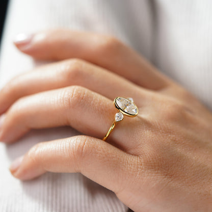 Oval Solitaire Engagement Ring – 2 CT Lab Grown Diamond