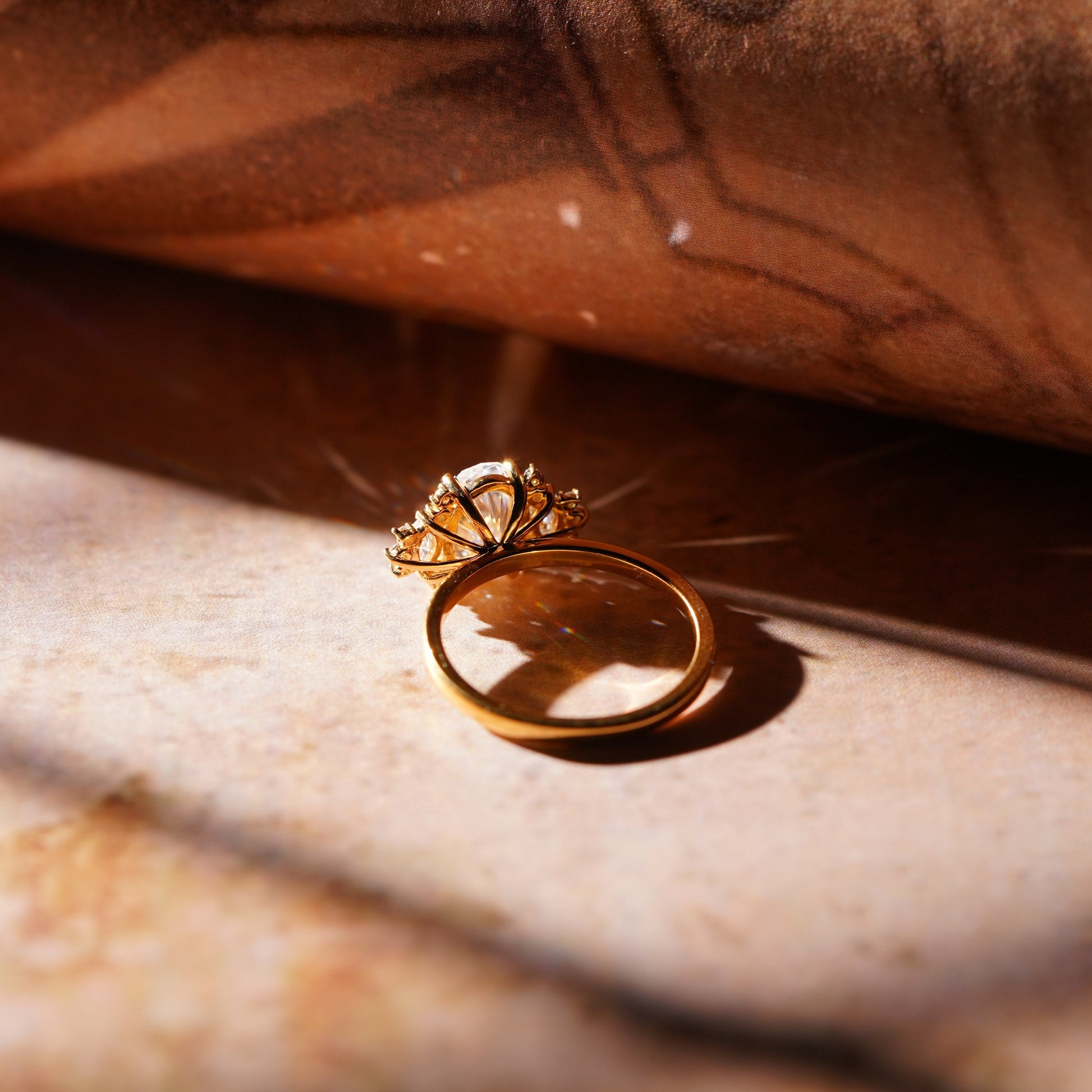 Oval Solitaire Engagement Ring – 2 CT Lab Grown Diamond