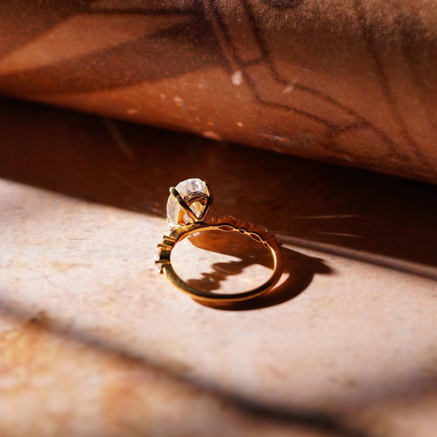 Oval Solitaire Engagement Ring – 2 CT Lab Grown Diamond