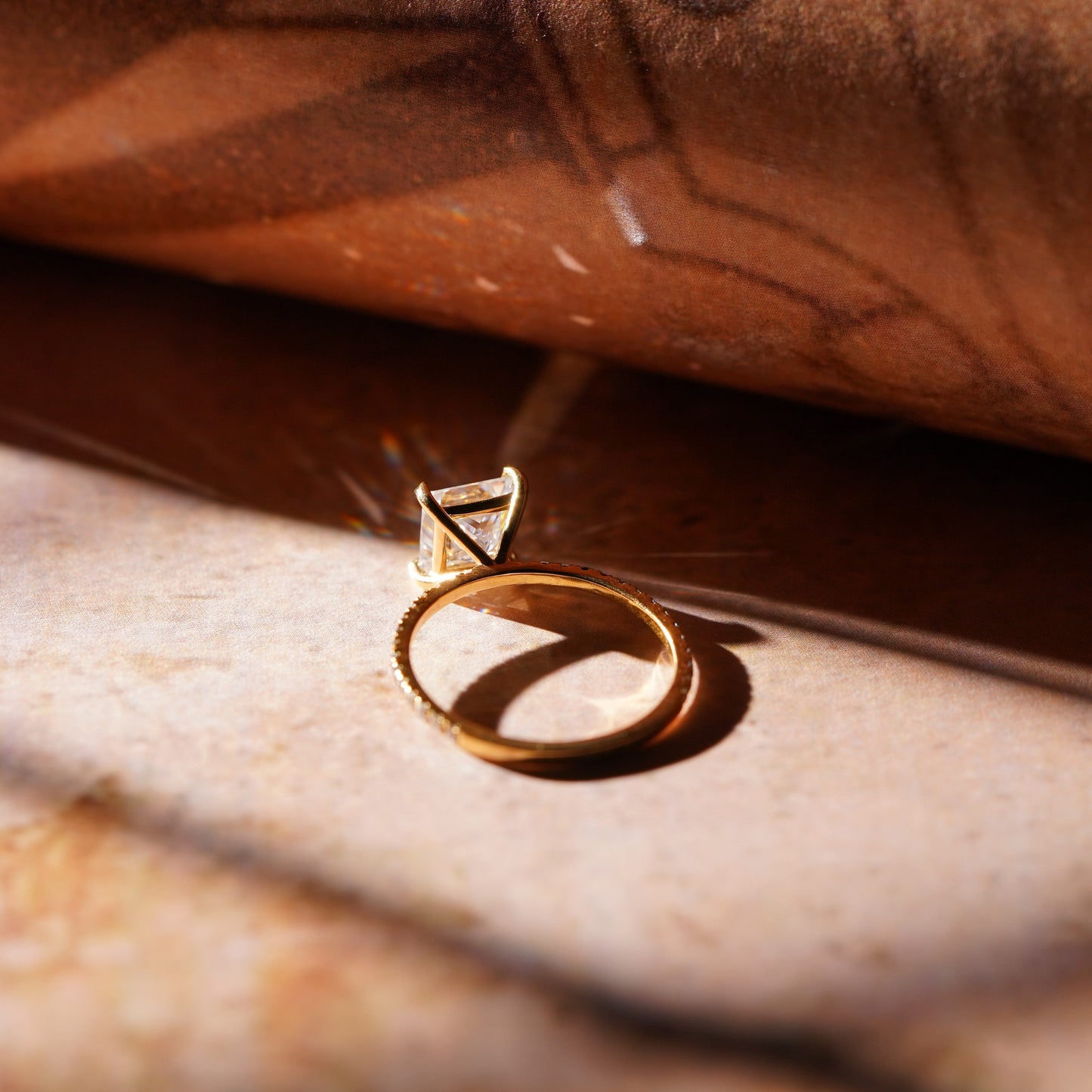 Oval Solitaire Engagement Ring – 2 CT Lab Grown Diamond
