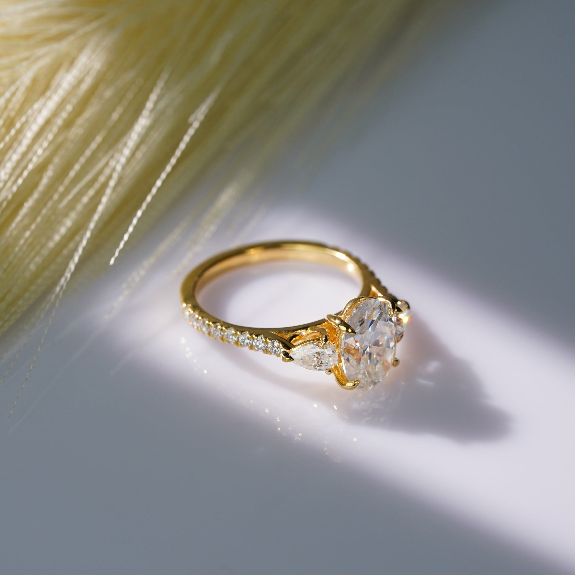 Oval Solitaire Engagement Ring – 2 CT Lab Grown Diamond