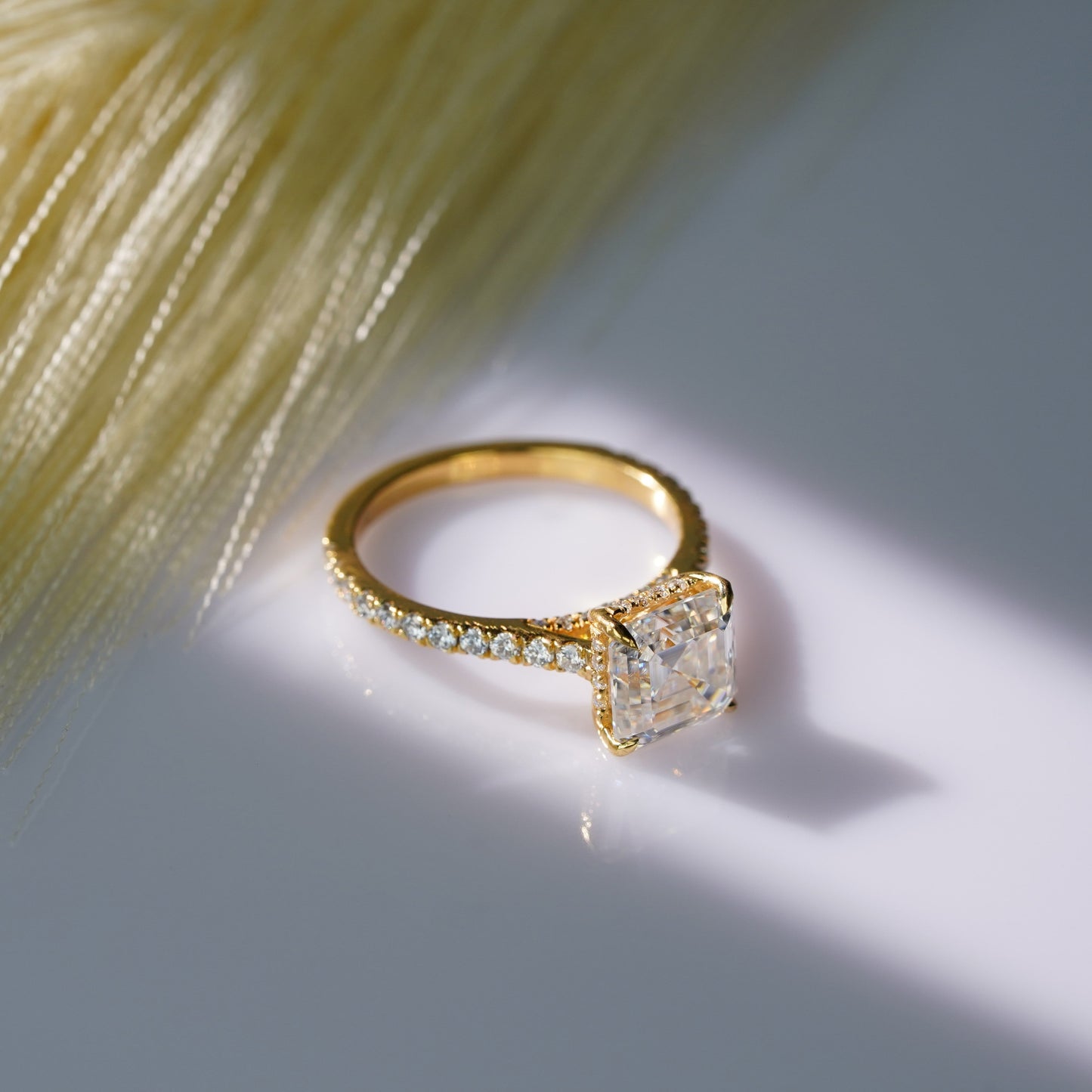 Oval Solitaire Engagement Ring – 2 CT Lab Grown Diamond