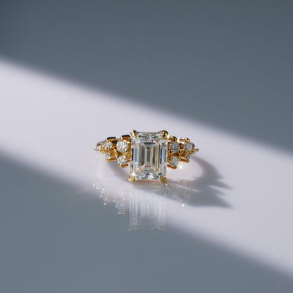 Oval Solitaire Engagement Ring – 2 CT Lab Grown Diamond