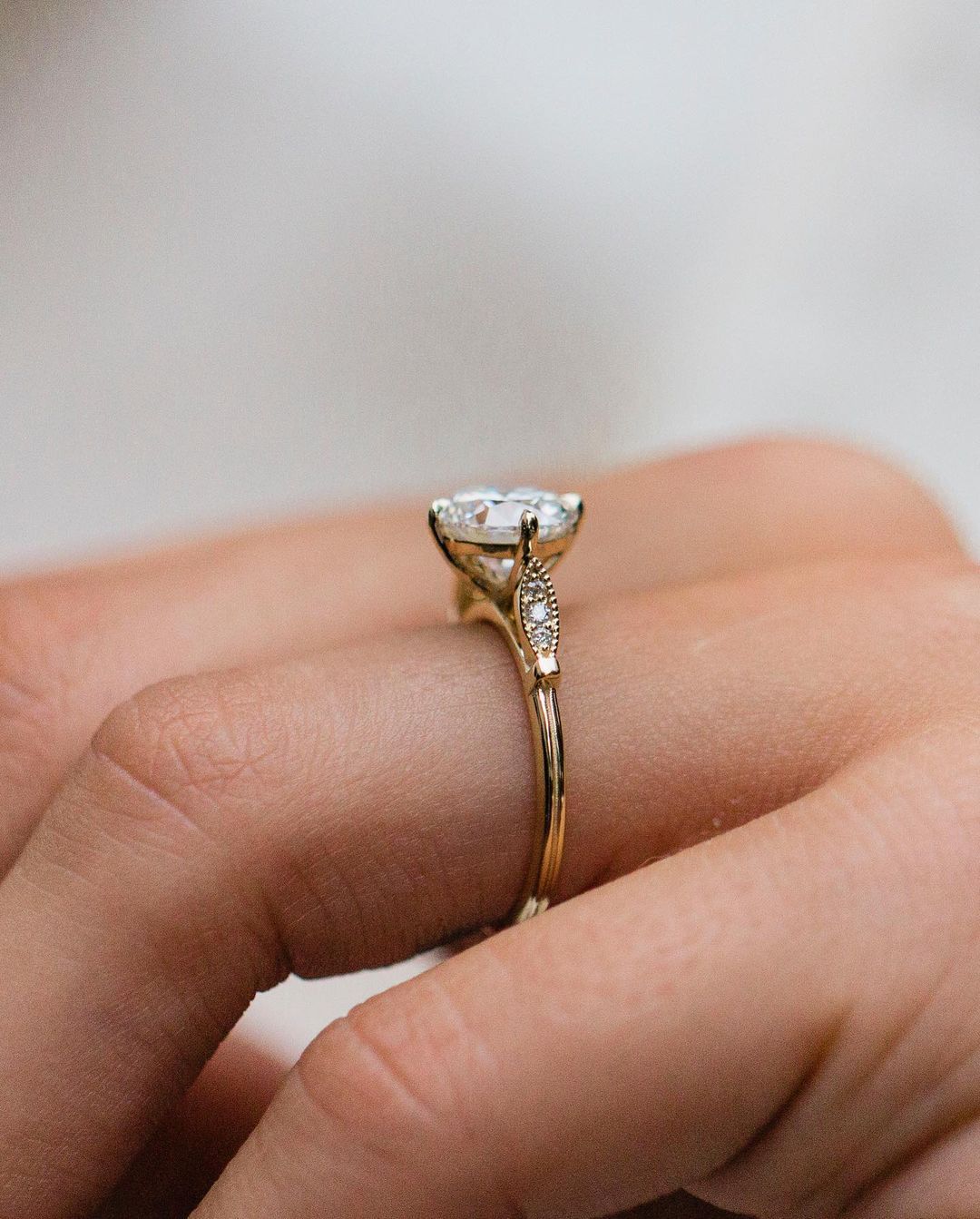 Round Swirl Semi Pave Engagement Ring – 1 CT Moissanite Diamond