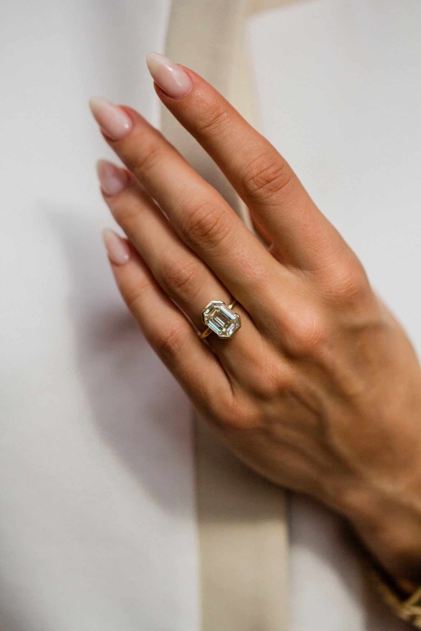 Round Swirl Semi Pave Engagement Ring – 1 CT Moissanite Diamond