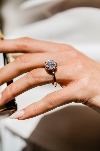 Moval Swirl Semi Pave Engagement Ring – 2.5 CT Lab Grown Diamond