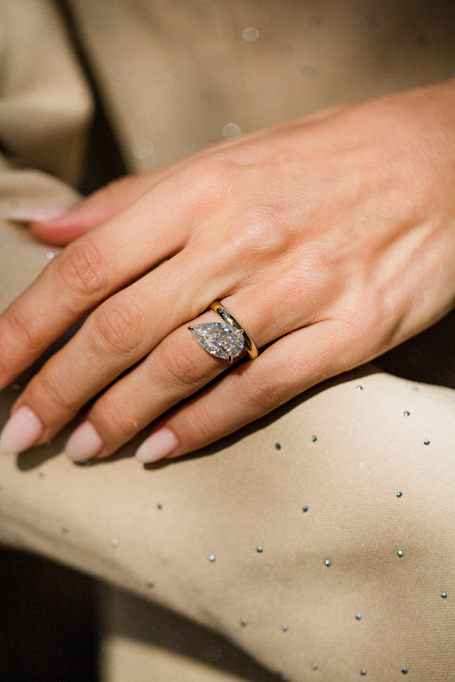 Moval Swirl Semi Pave Engagement Ring – 2.5 CT Lab Grown Diamond