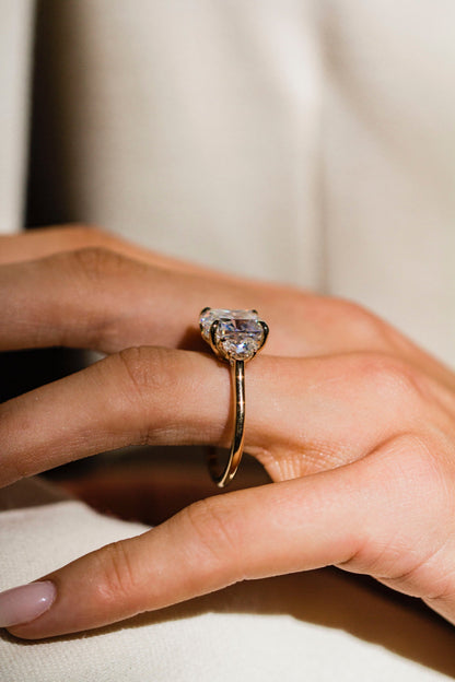 Moval Swirl Semi Pave Engagement Ring – 2.5 CT Lab Grown Diamond