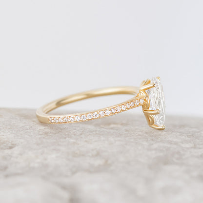 2 CT Round Three Stones Lab Grown Diamond Engagement Ring