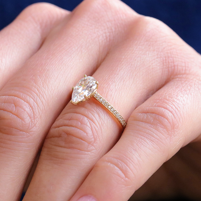 2 CT Round Three Stones Lab Grown Diamond Engagement Ring