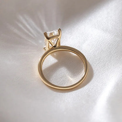 Round Halo, Pave & Split Shank Engagement Ring – 1.93 CT Lab Grown Diamond