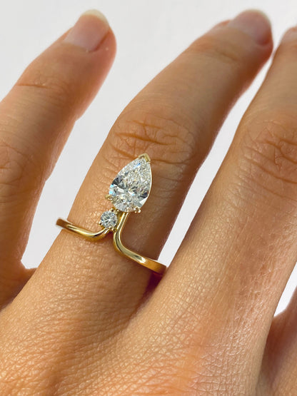 2 CT Emerald Pave Moissanite Engagement Ring