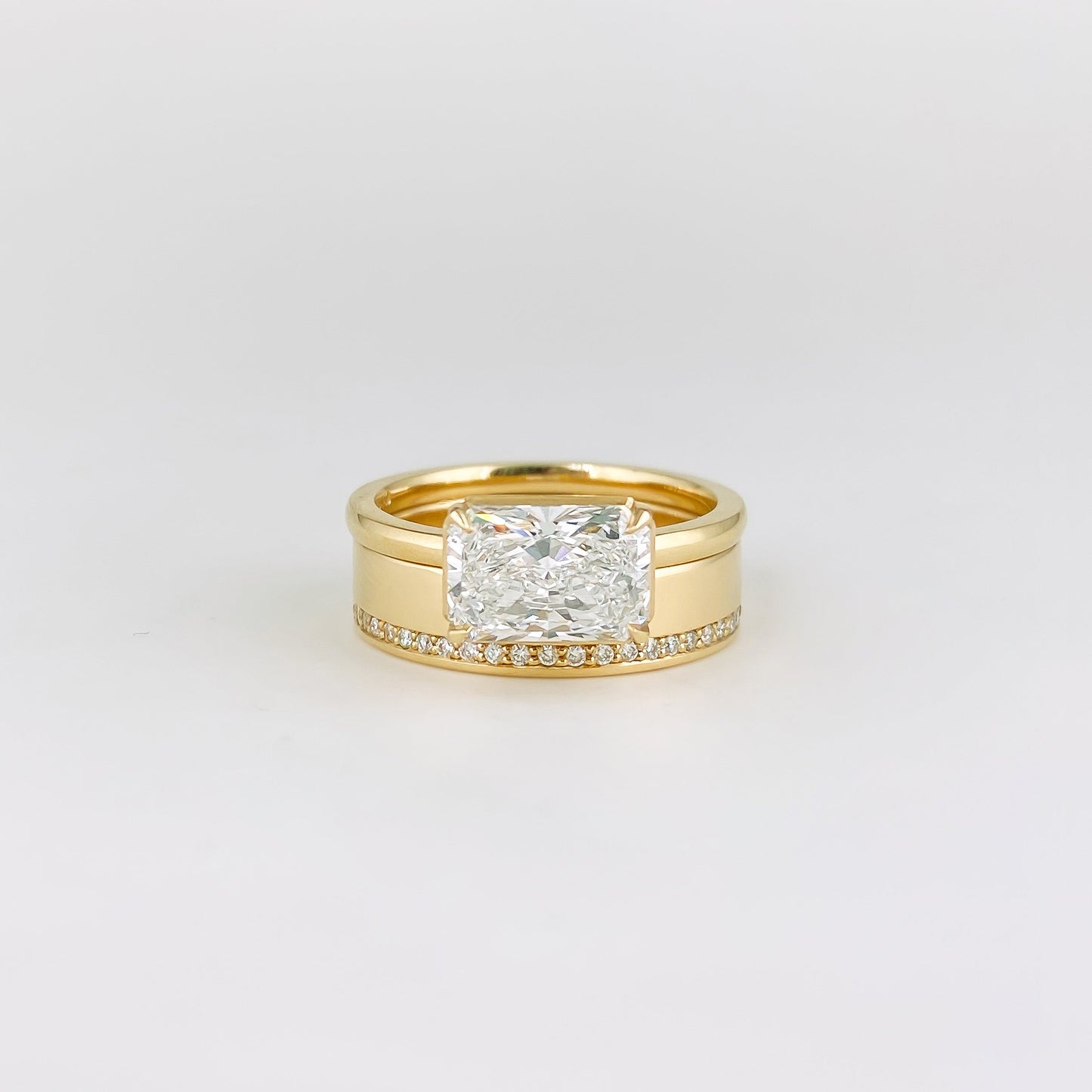 0.35 TCW Round Diamond Curved Pave DEF/VVS Lab Grown Wedding Band