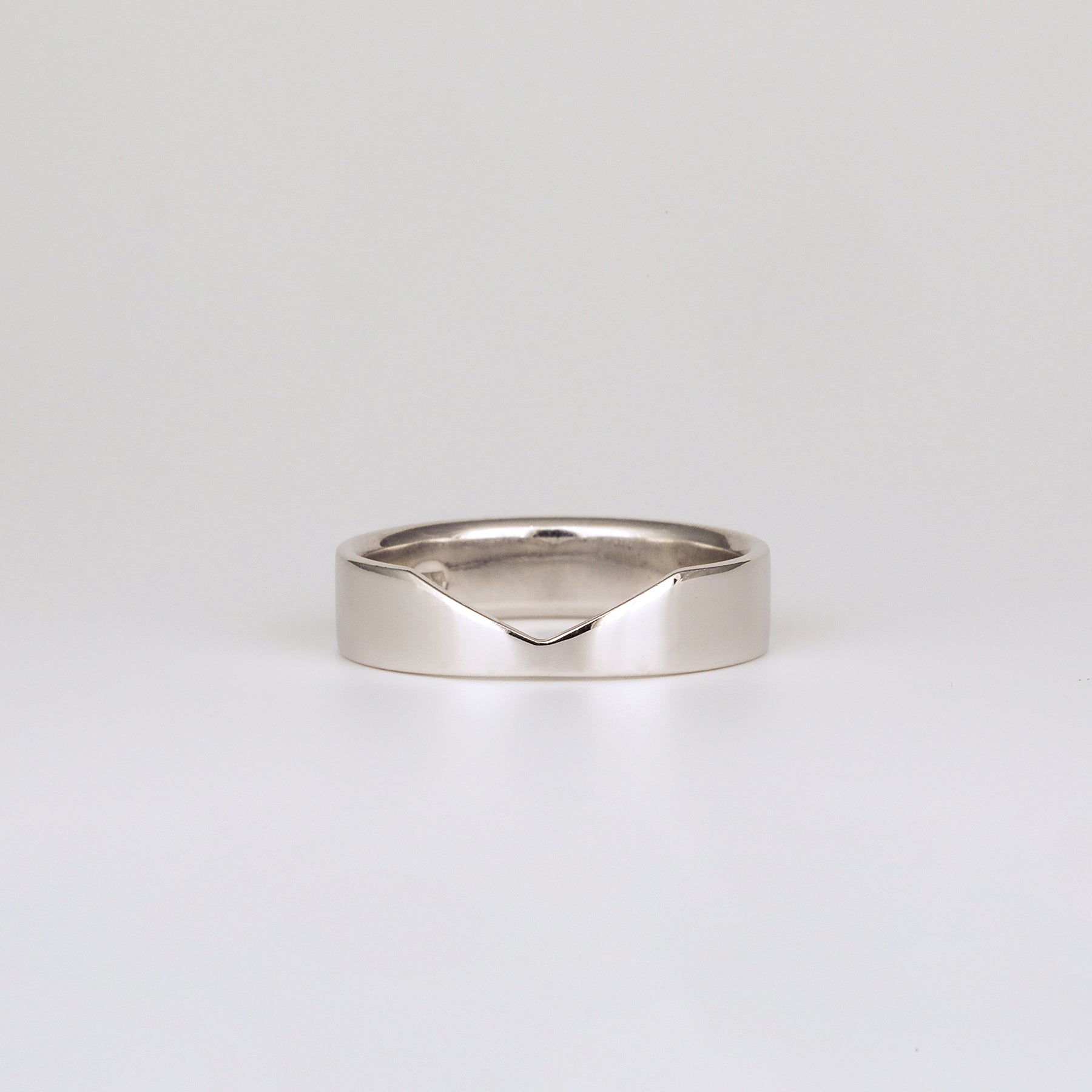 0.35 TCW Round Diamond Curved Pave DEF/VVS Lab Grown Wedding Band